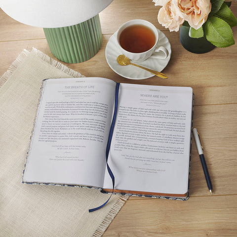 Simply Scripture: Daily Time in God’s Word from Genesis to Revelation