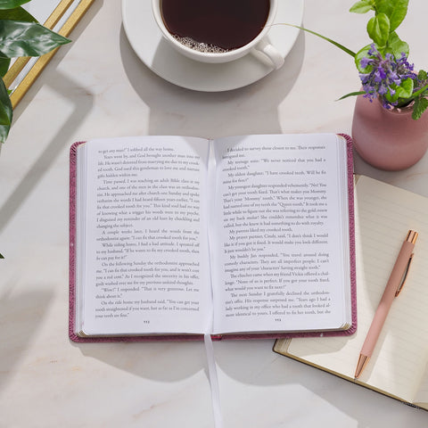 Moments of Grace for Women: Stories and Scriptures Mauve Faux Leather Gift Book