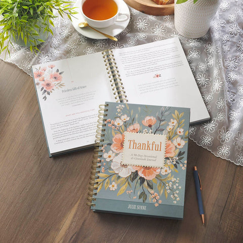 Thankful: A 90-Day Devotional and Gratitude Journal