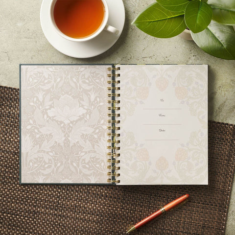 Quiet Moments with God: A 40-Day Spiral-bound Prayer Journal for Women
