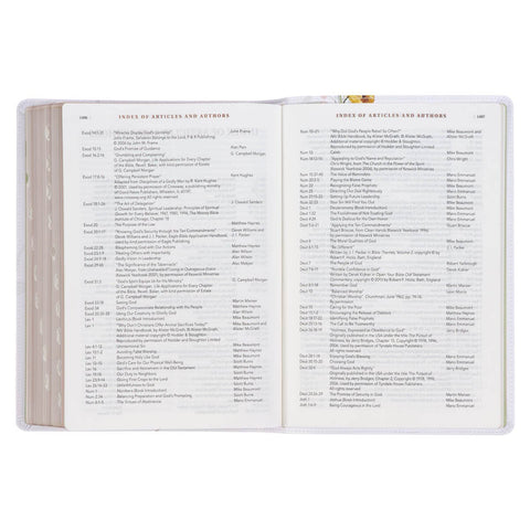 Cream-colored Floral Faux Leather Spiritual Growth Bible